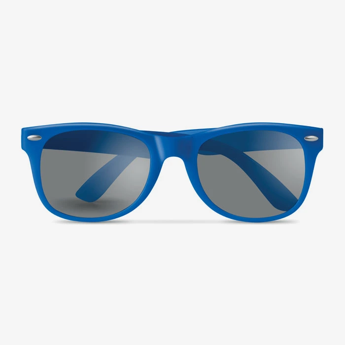 Clásicas y elegantes gafas de sol 