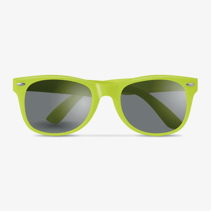 Clásicas y elegantes gafas de sol 