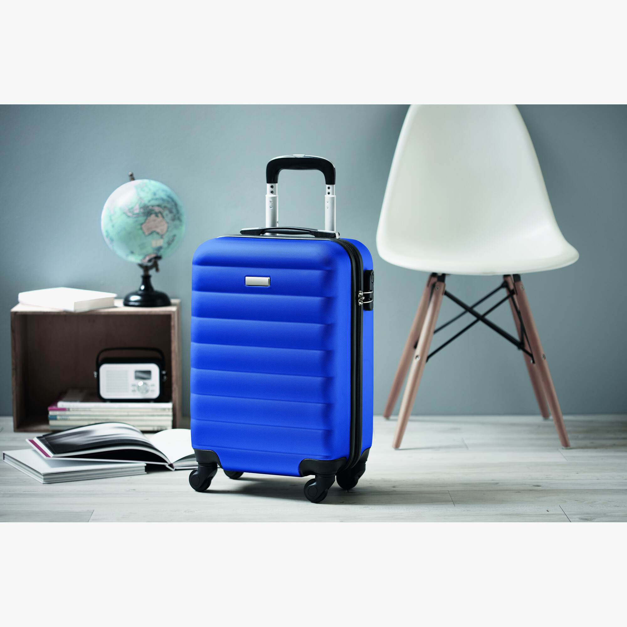 mo9178-37-ambiant.jpg mo9178-37-ambiant.jpg