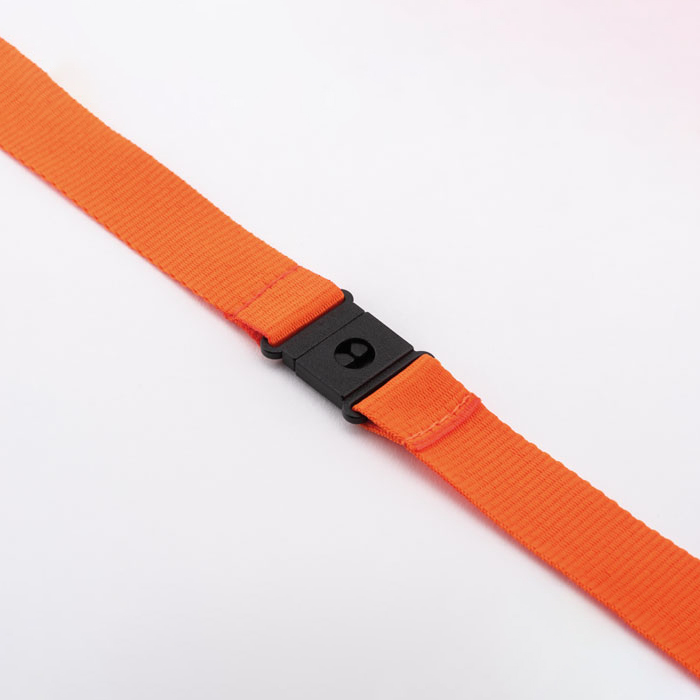 Lanyard con gancho de metal y cierre de seguridad