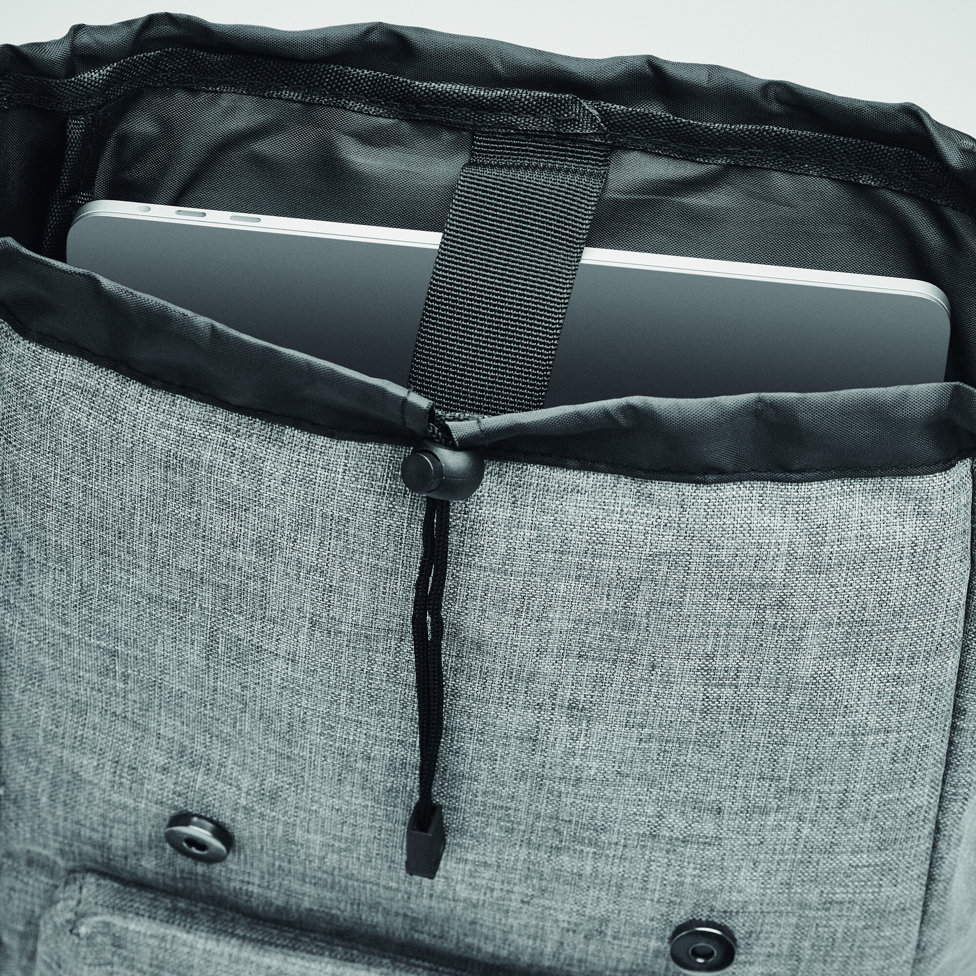 mo9439-07-open.jpg mo9439-07-open.jpg